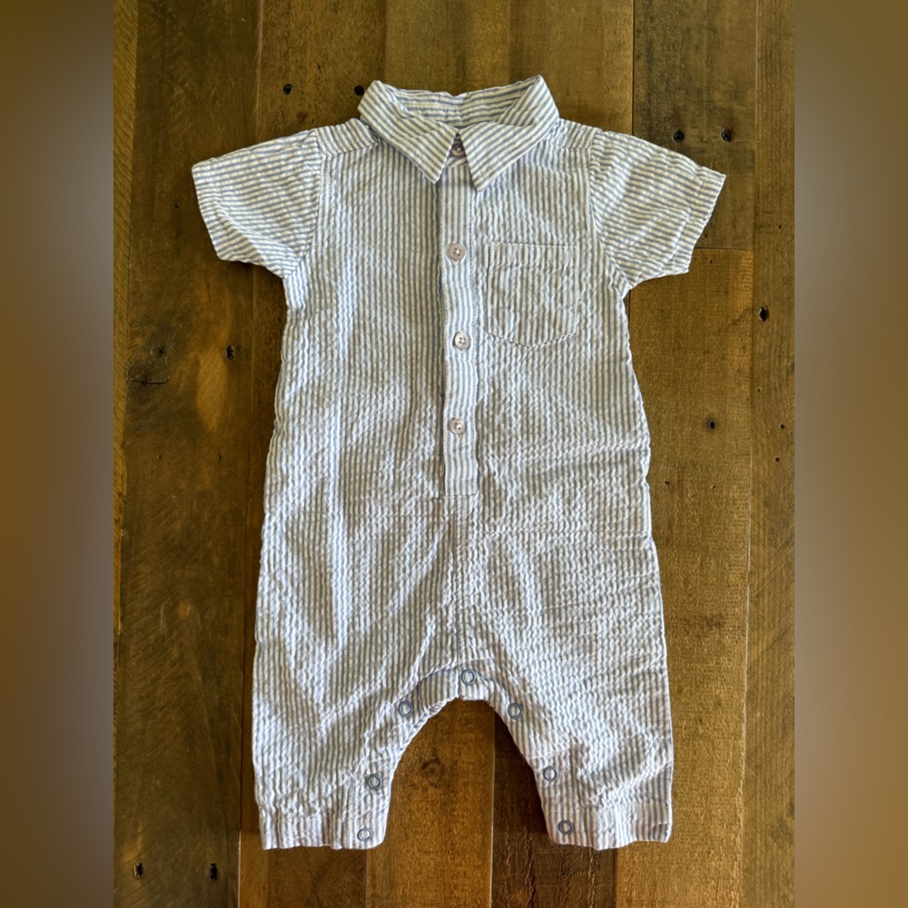 Monica + Andy - Seersucker Oxford Romper / Blue Seersucker  / 0-3m